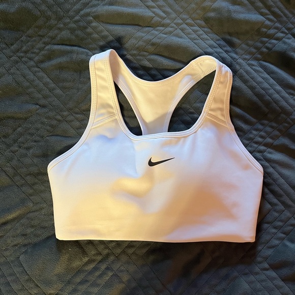 Nike sports bra white - Picture 2 of 4